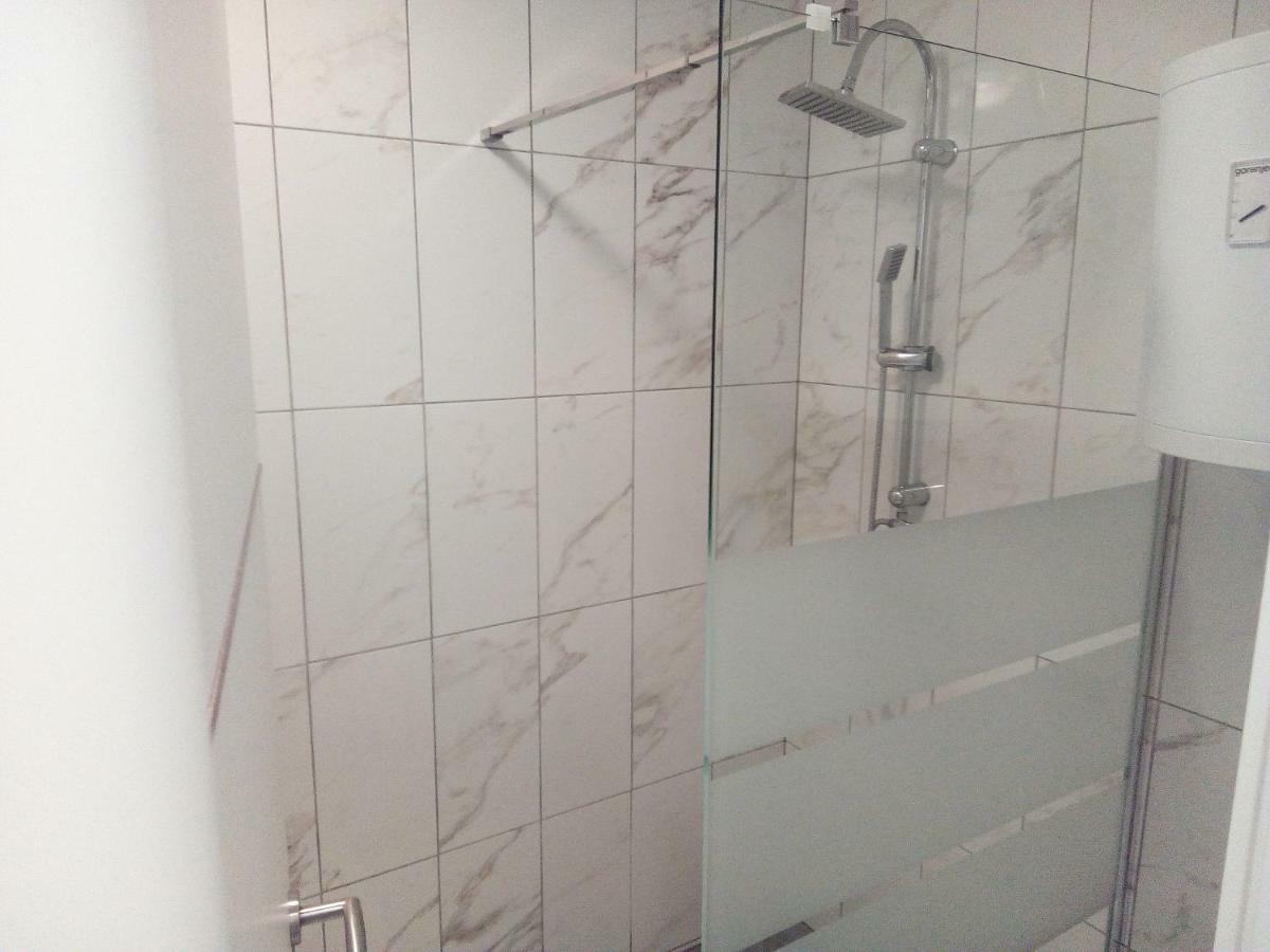 Studio Apartman Matkovic Imotski Ngoại thất bức ảnh